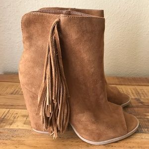 New DV by Dolce Vita Lotus Open Toe Fringe Booties Sz 7